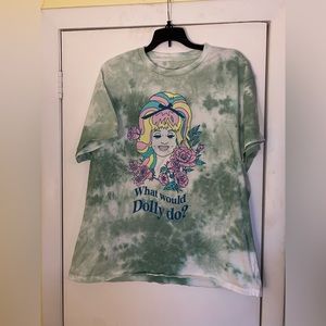 What Would Dolly Do? Tee